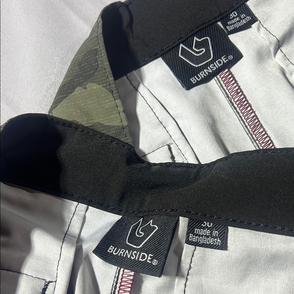 2 Burnside Men's hybrid shorts - Picture 3 of 11